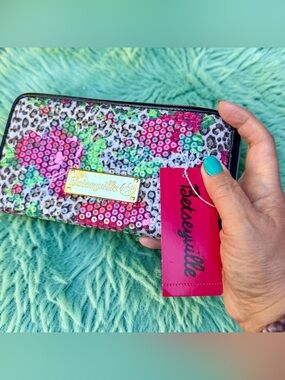 Betseyville Betsey Johnson Sequins Wristlet Wallet NWT